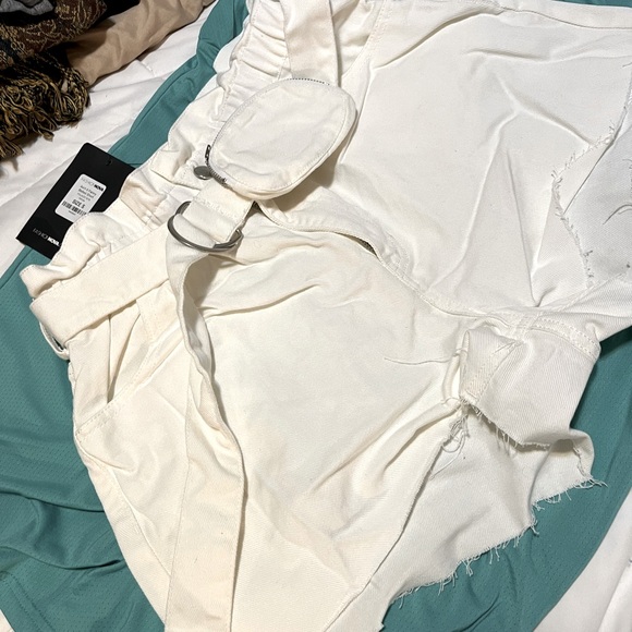 denim shorts with belt that has a mini coin purse attached! - Picture 1 of 7